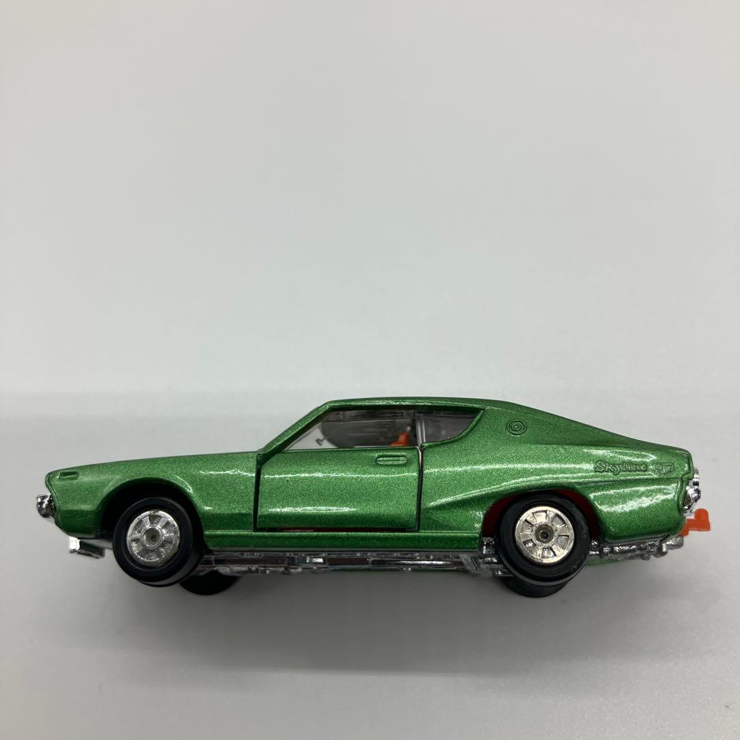訳あり黒箱日本製トミカ　日産スカイライン2000GTX