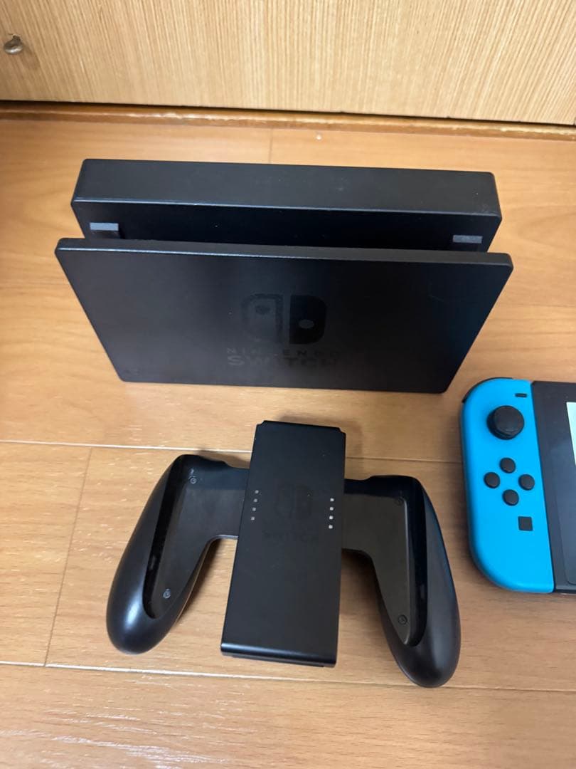 任天堂　Nintendo Switch HAC-001 海外版