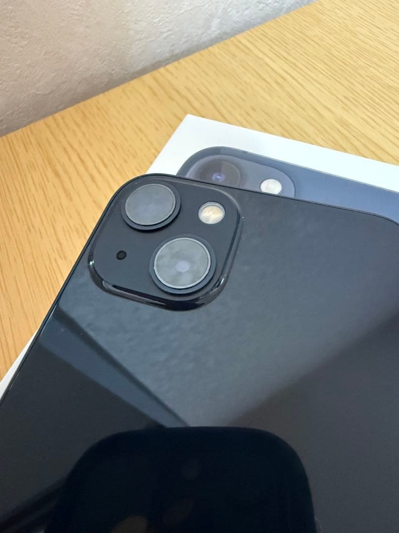 Apple iPhone 13 128GB 美品　バッテリー容量95% オマケ付