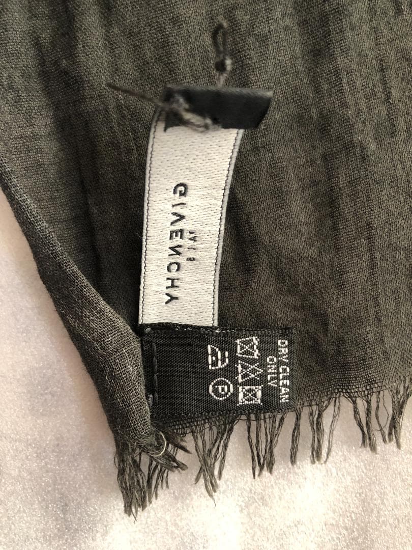 GIVENCHY ジバンシィ スカルモチーフ ストール スカーフ ブラック