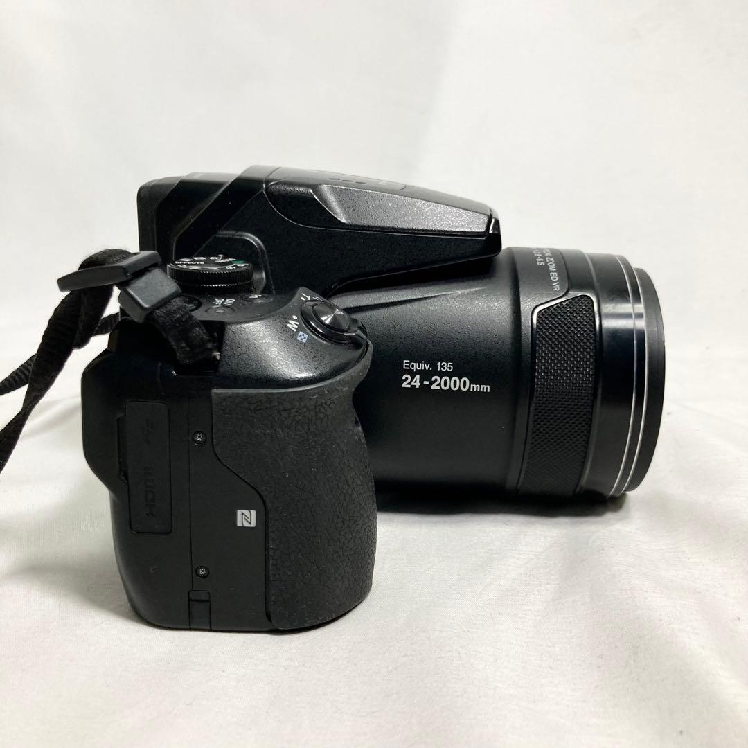 ニコン COOLPIX P900 ロゴ ストラップ 一眼レフ カメラ 黒 写真
