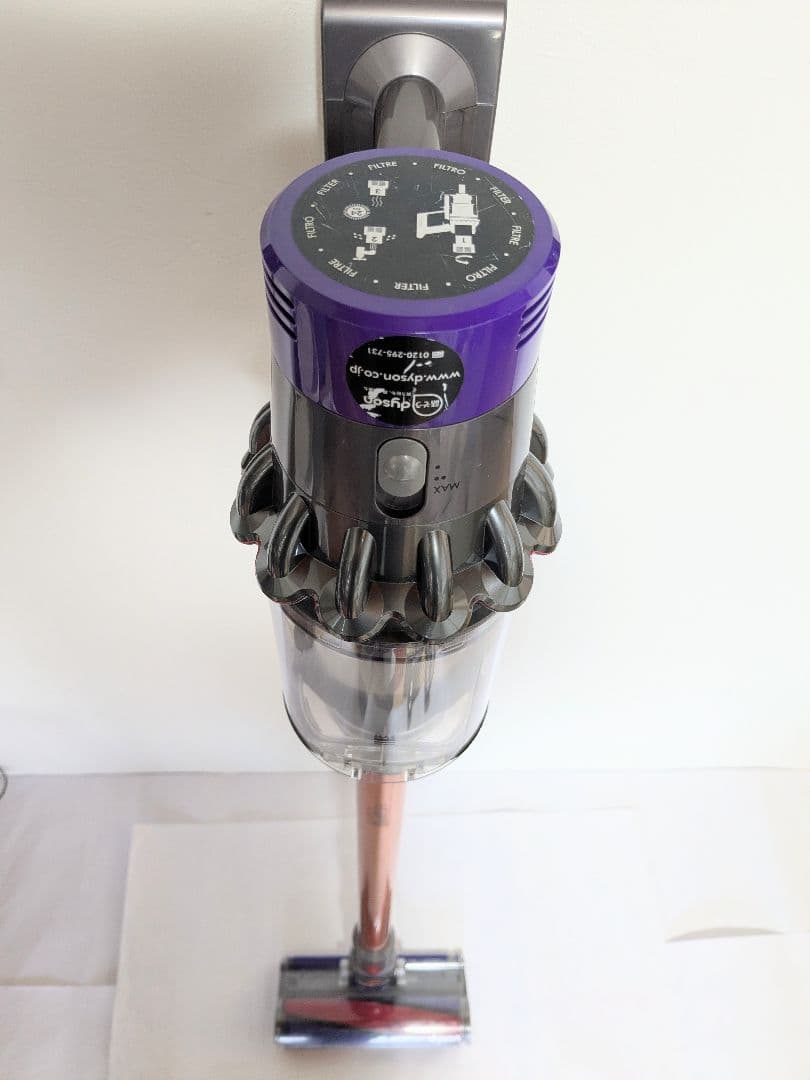 美品【65分稼働】ダイソン掃除機V10 SV12　①