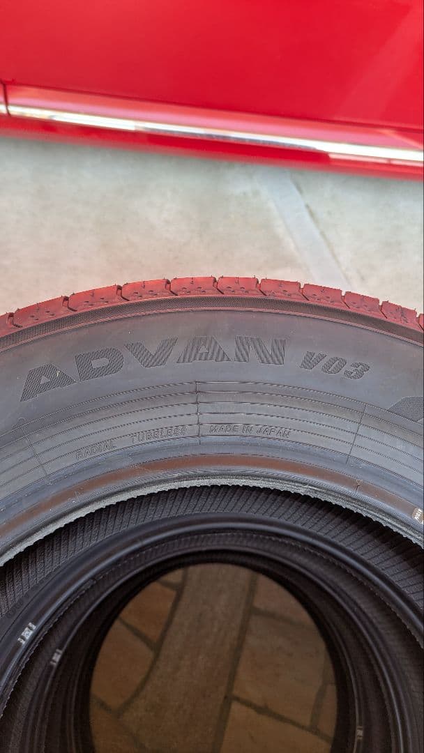 白水獅子星蛇　新車外し 225/65R17 40系アルファード 純正タイヤ