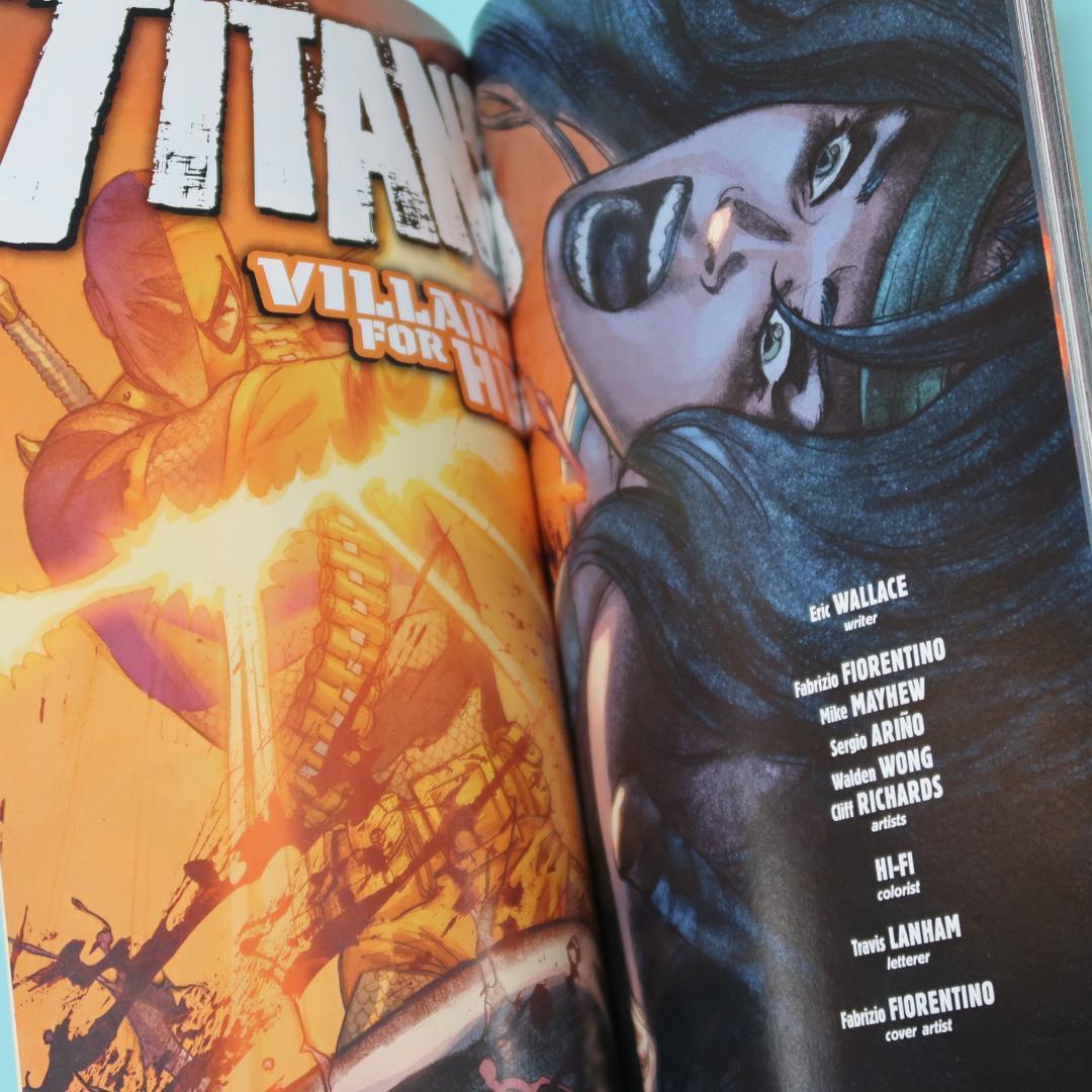 セール！　洋書　アメコミ　TITANS　Villains for Hire　DC