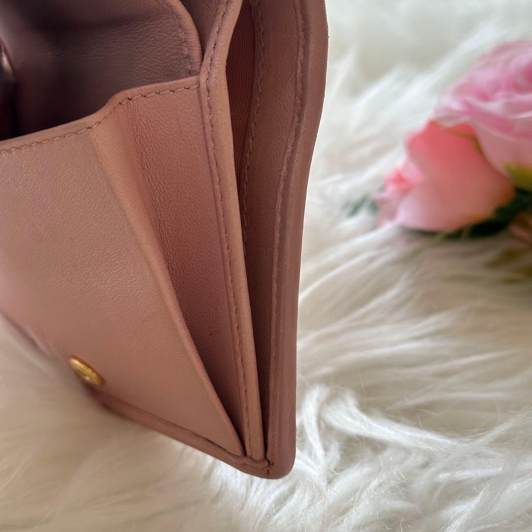 MIUMIU 財布 ピンク ベージュ マテラッセ 折り財布