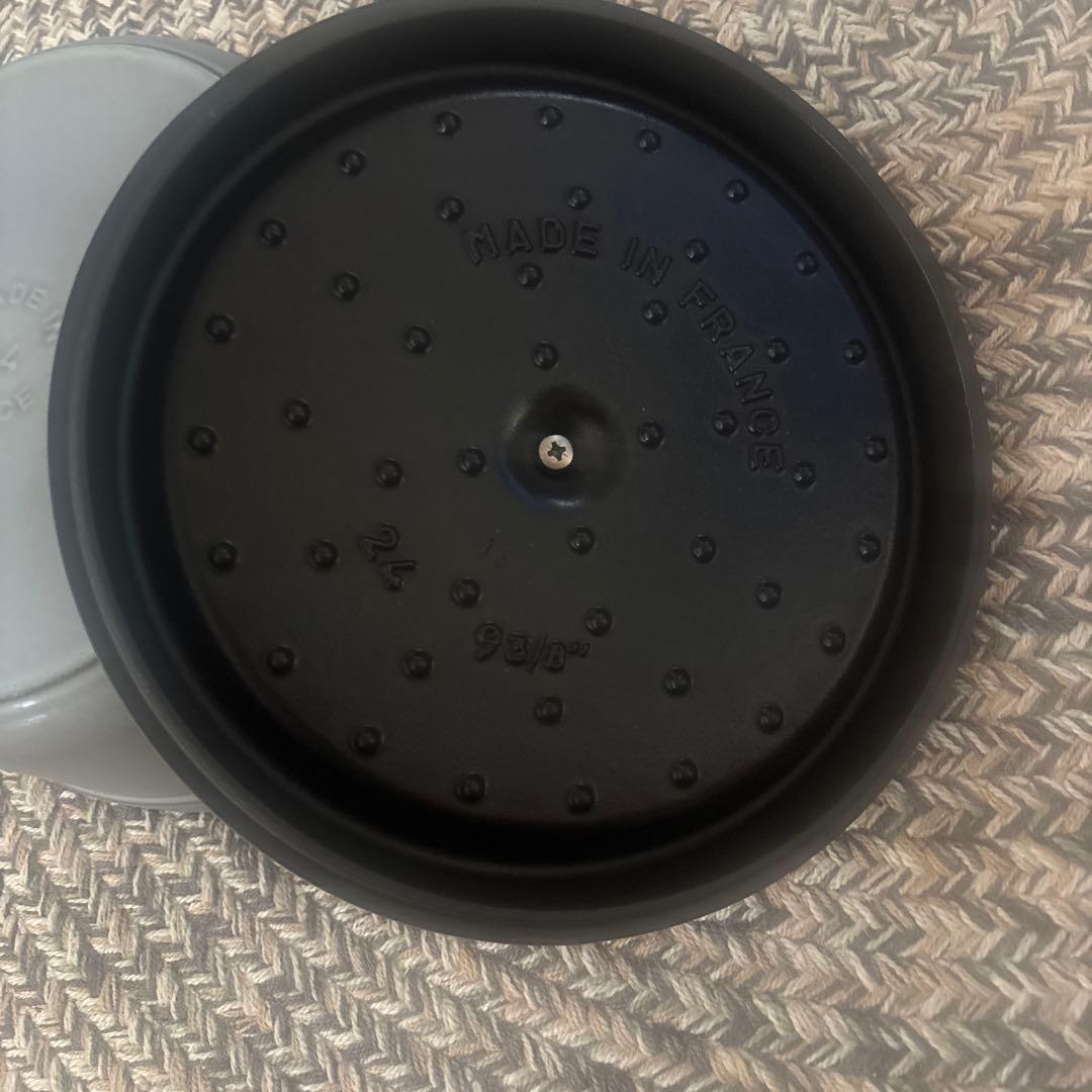 STAUB LA COCOTTE 両手鍋 約24cm