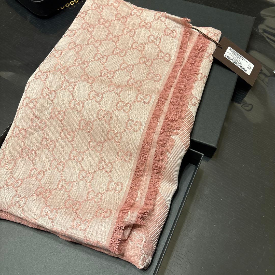 GUCCI GGパターン ピンク ストール