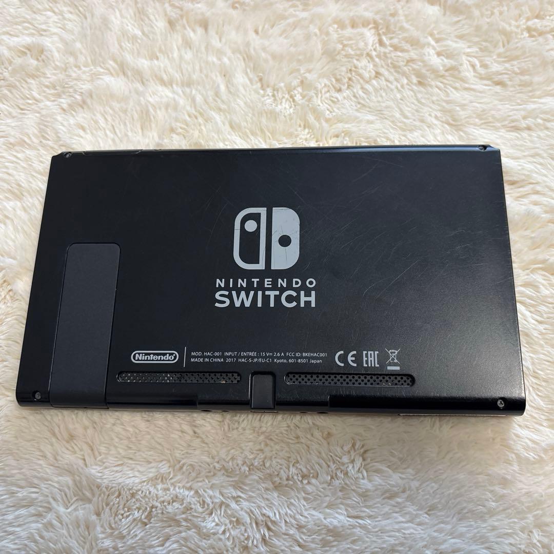 【フィルムあり・少しヤケ・】Nintendo Switch 本体のみ　未対策機
