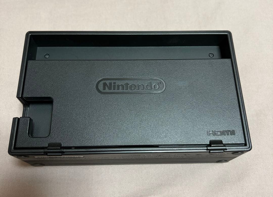 Nintendo Switch 本体 グレー 付属品完備　ジョイコン付き
