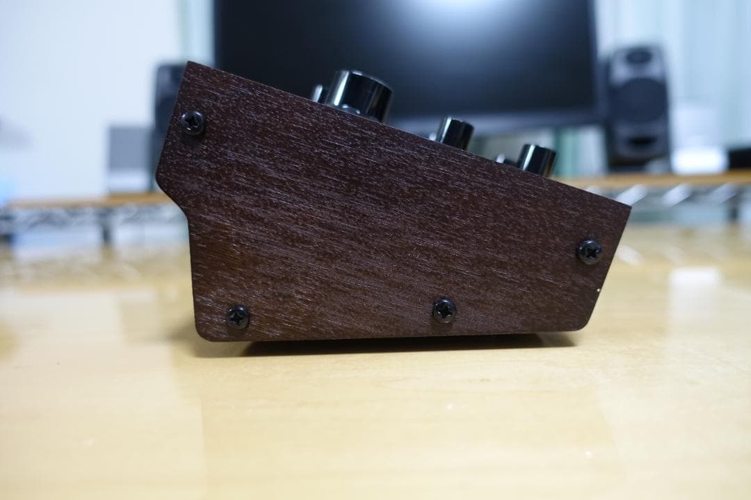 BEHRINGER Neutron モジュラーシンセサイザー