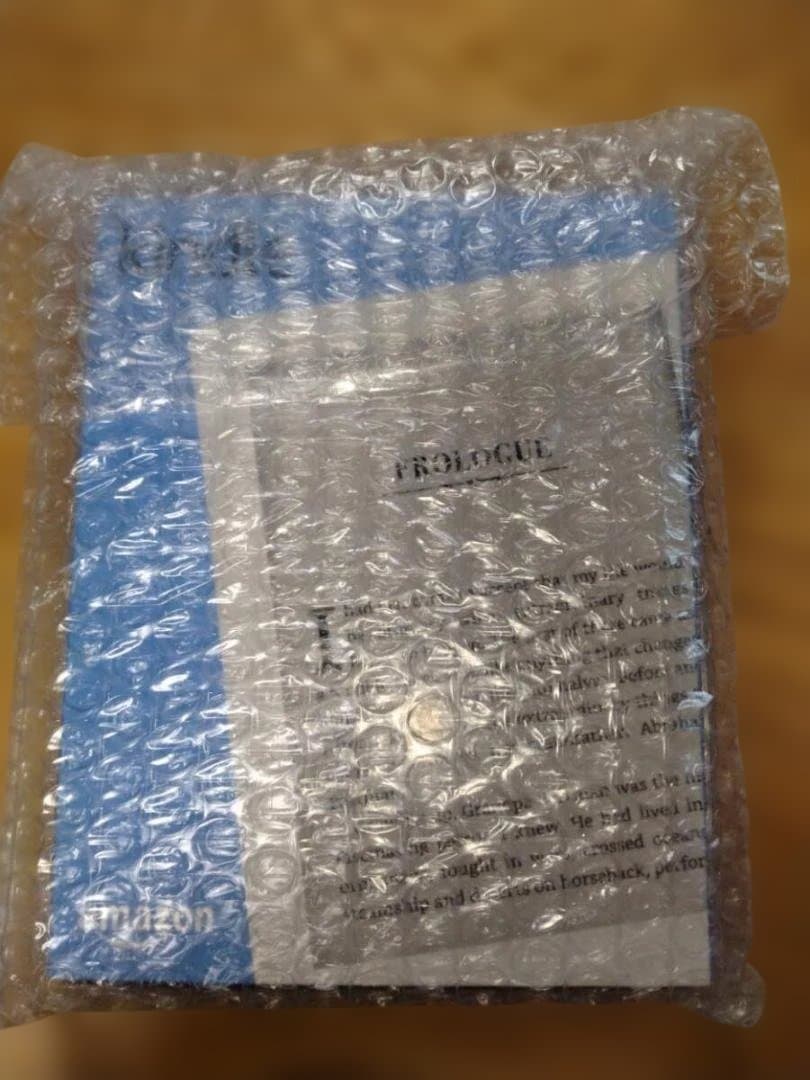【新品未使用品】Kindle（第8世代）4GB ホワイト 電子書籍リーダー本体