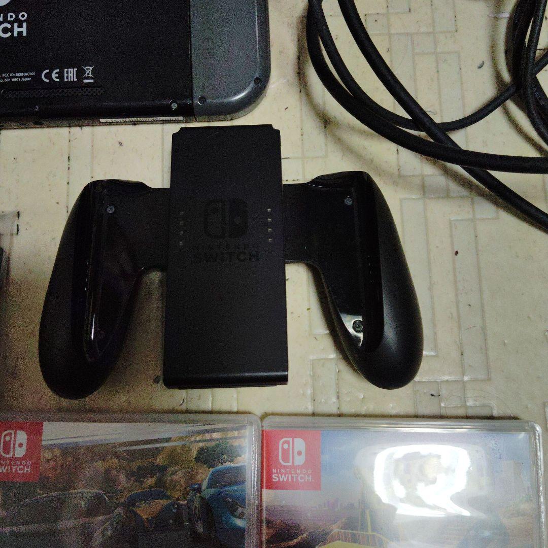 Nintendo Switch 本体 + ゲーム2本 + 付属品