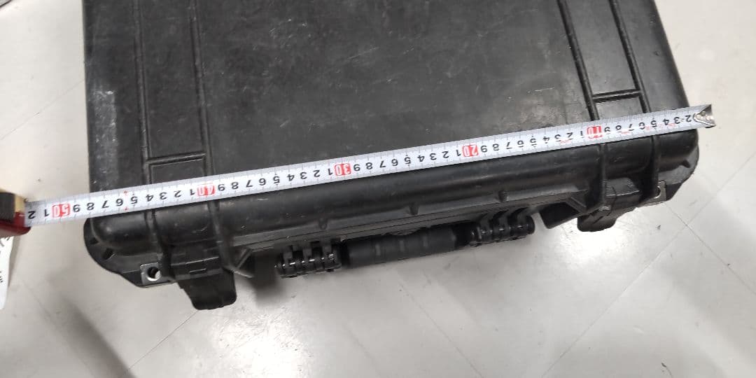 ペリカン　PELICAN STORM CASE 2450