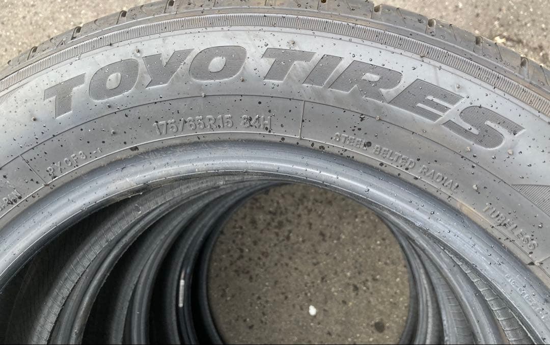 TOYO TIRES 175/65R15 25年製 夏タイヤ 【南-45 ②】