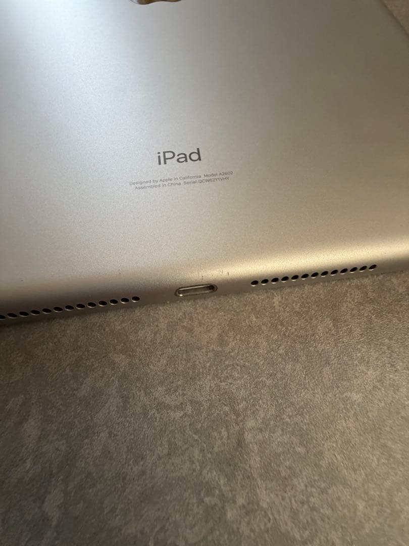 iPad 第9世代 64GB Wi-Fi ＋ ロジクール キーボードケース