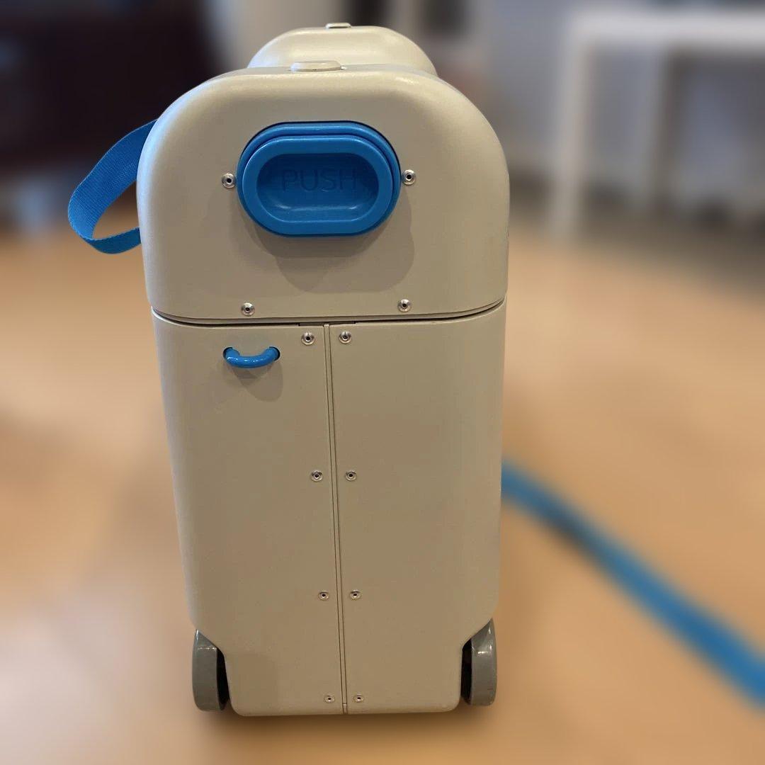jetkids bedbox 乗り物型スーツケース機能