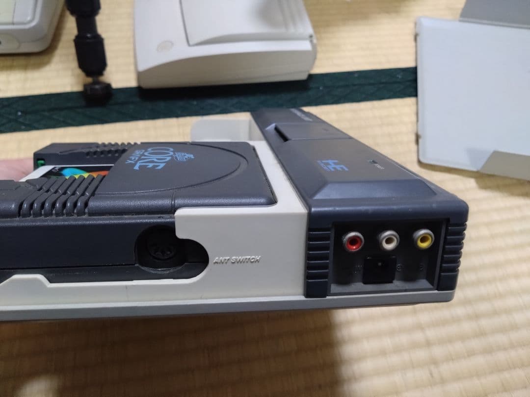 PCエンジン　DUO-R /CDROM²　本体、コントローラー