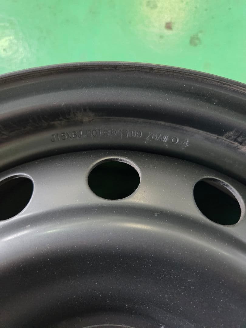 トヨタ純正15インチ スチールホイール ①