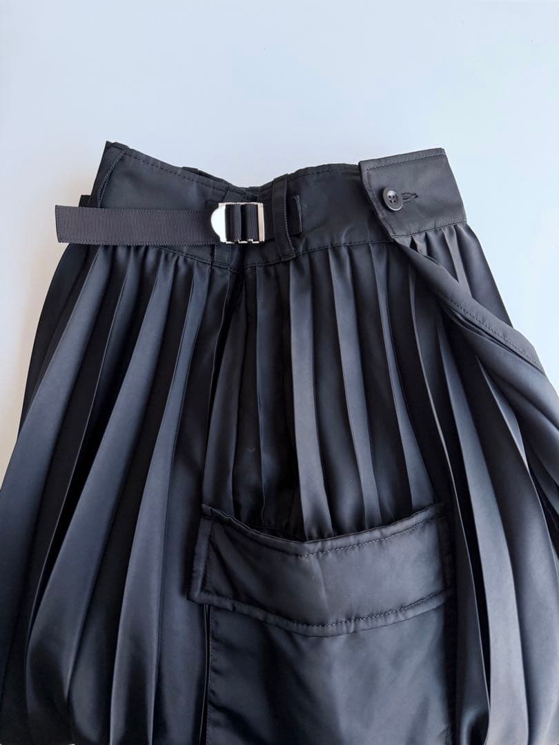 24aw 新品タグ付 sacai プリーツ　すかーと