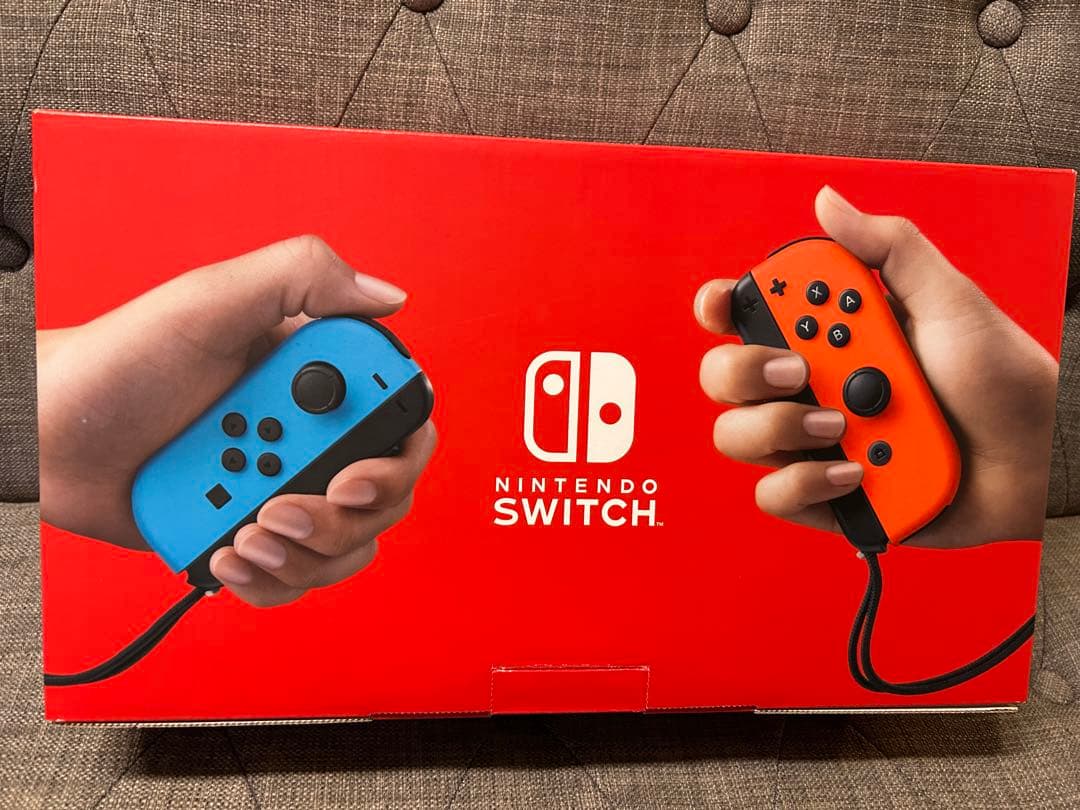 Nintendo Switch 本体 Joy-Conネオンブルー・ネオンレッド