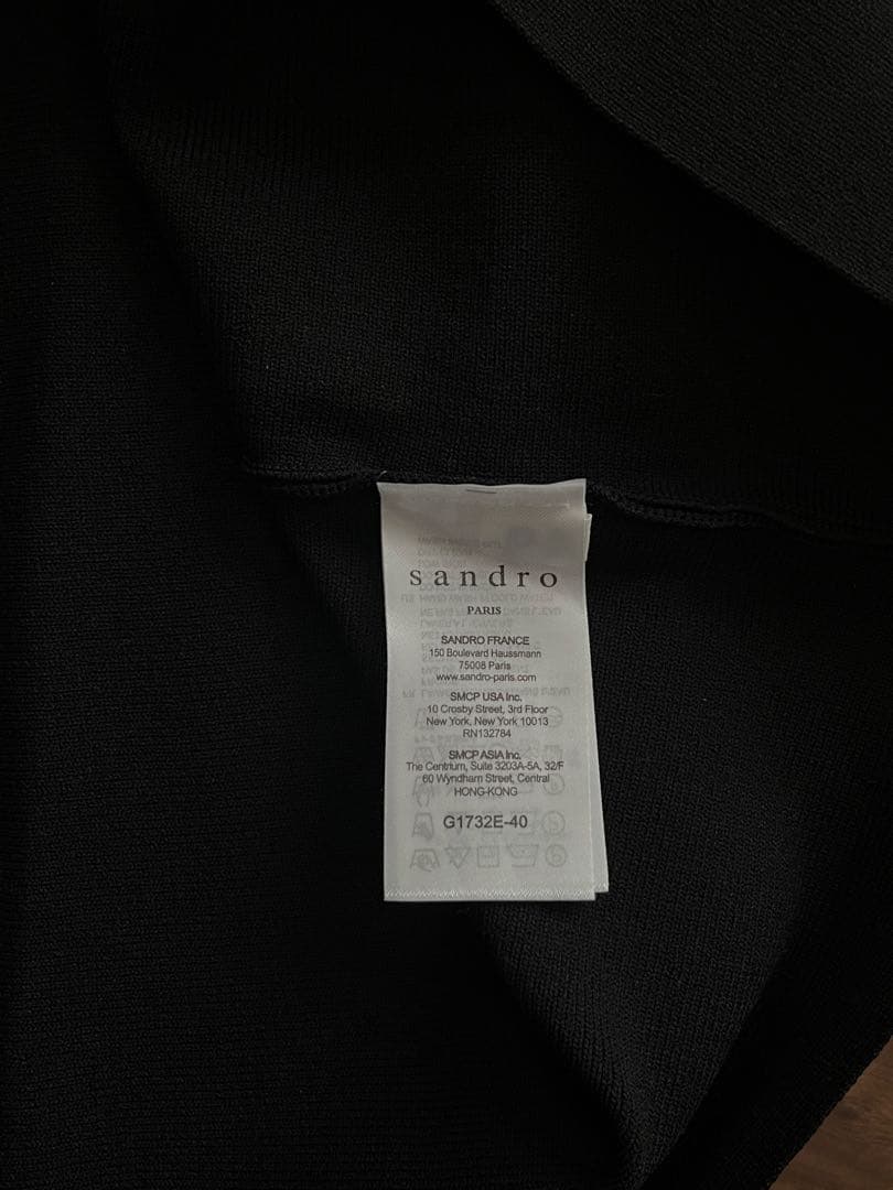 Sandro Paris サロンド パール装飾　ニットワンピース ブラック　黒