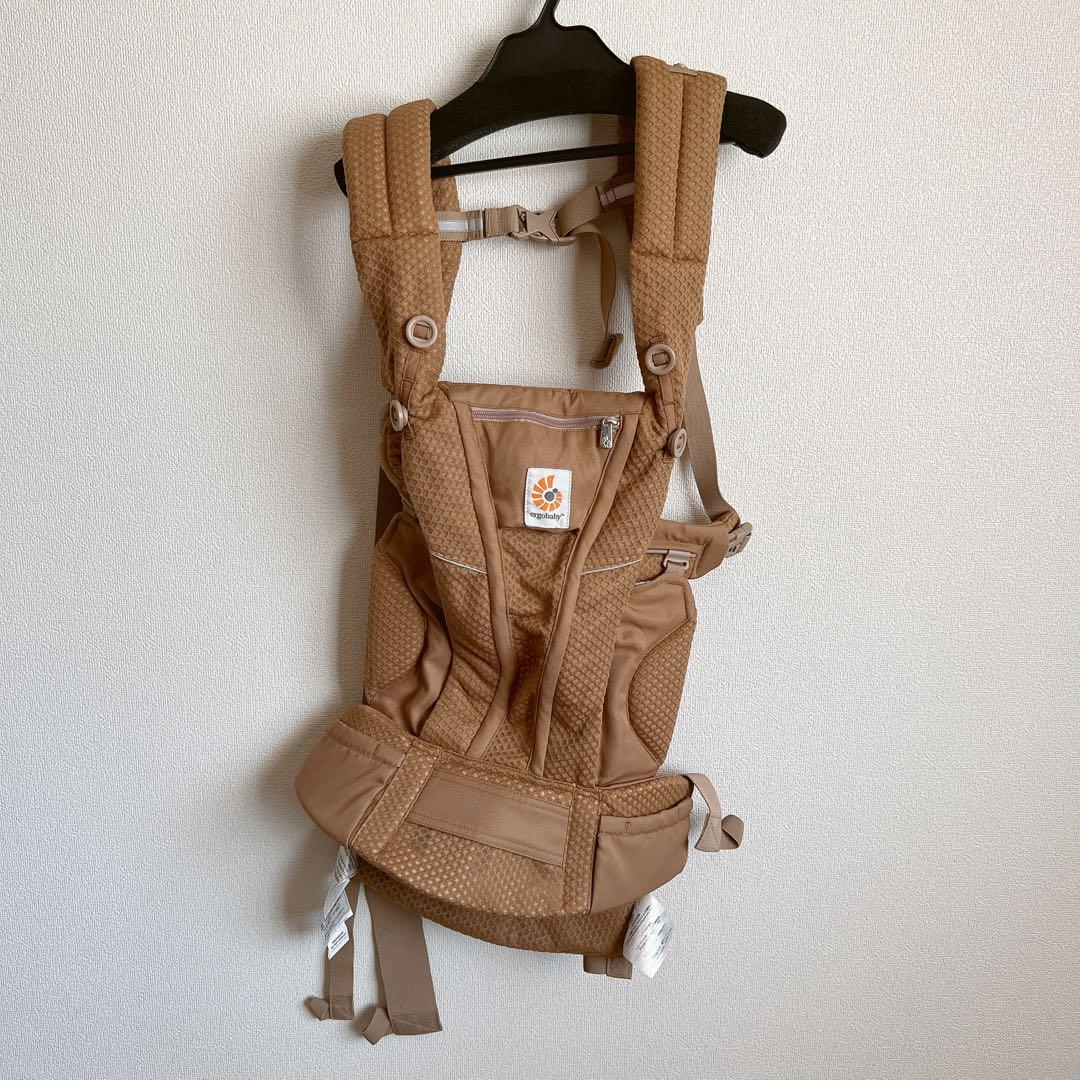 【未使用品】ergobaby OMNI breeze 抱っこ紐 キャメルブラウン