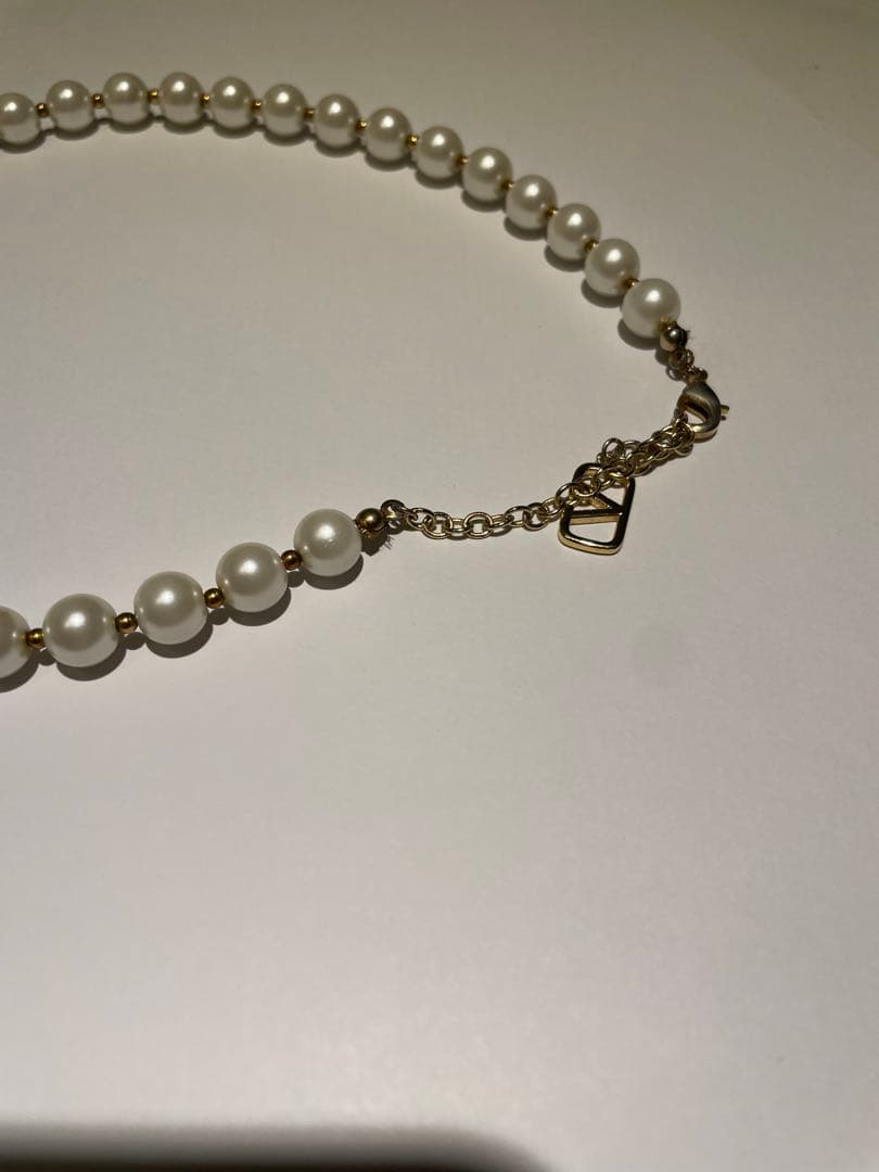 Valentino Garavani パール ネックレス