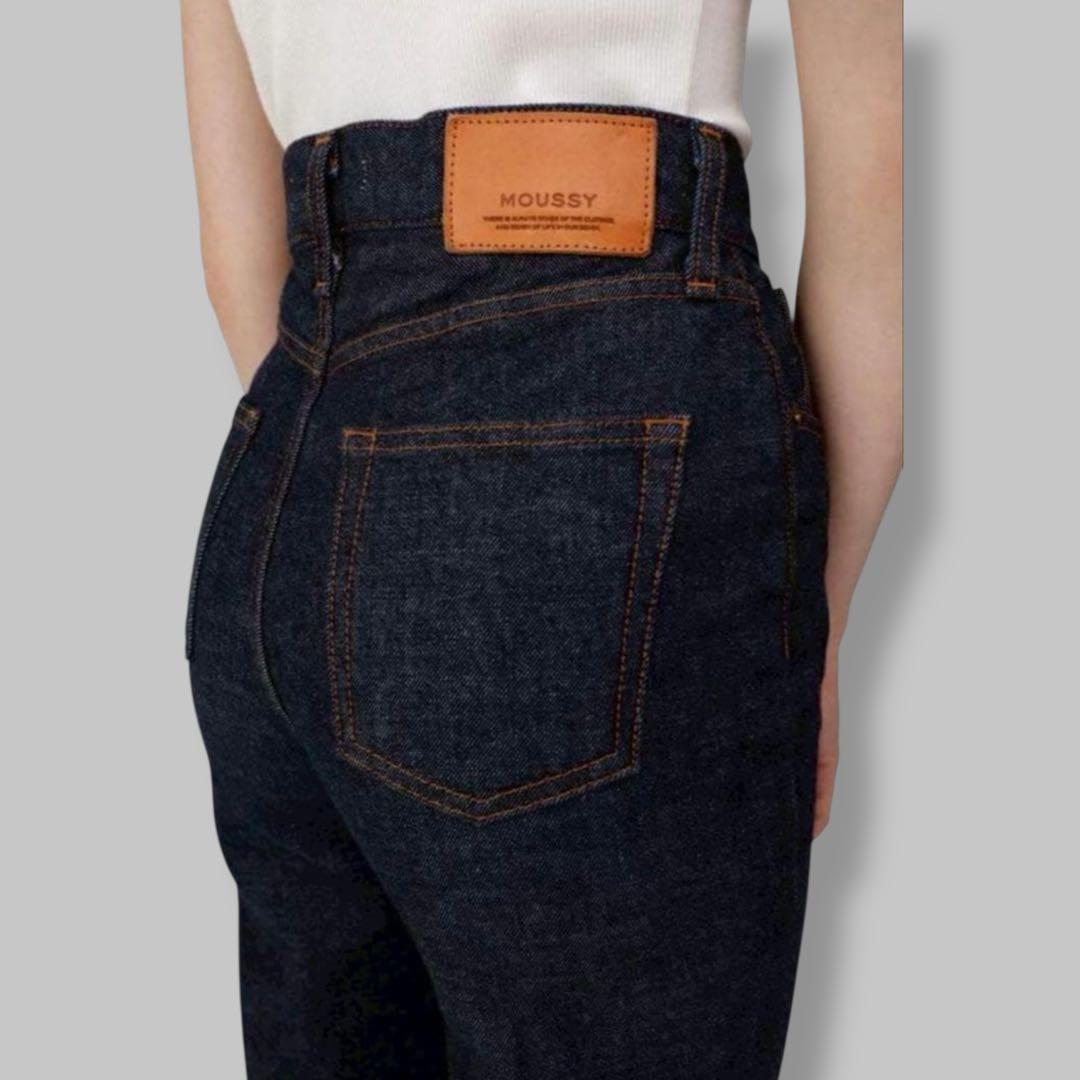 美品 moussy マウジー MVS FLARE フレアデニム インディゴ 24