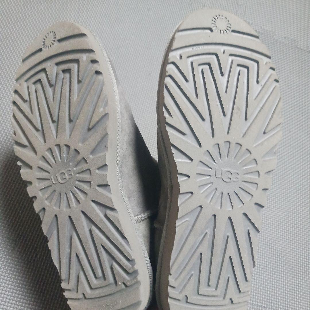 [美品]UGG グレー ムートンブーツ24㎝