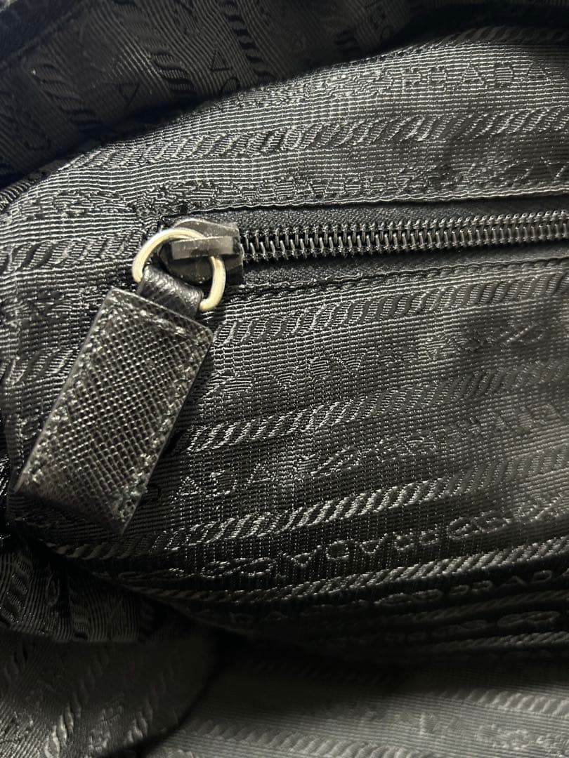 PRADA プラダ ナイロン ボストンバッグ 大容量 黒 旅行バッグ 正規品