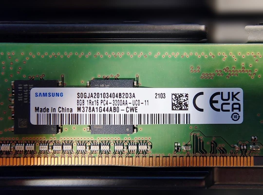 SAMSUNG 8GB 2枚 メモリ DDR4-3200 合計16GB