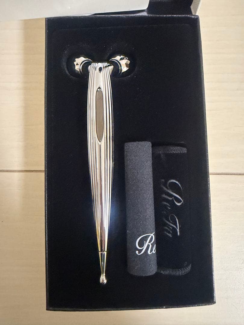 美品　ReFa リファエスカラットレイ