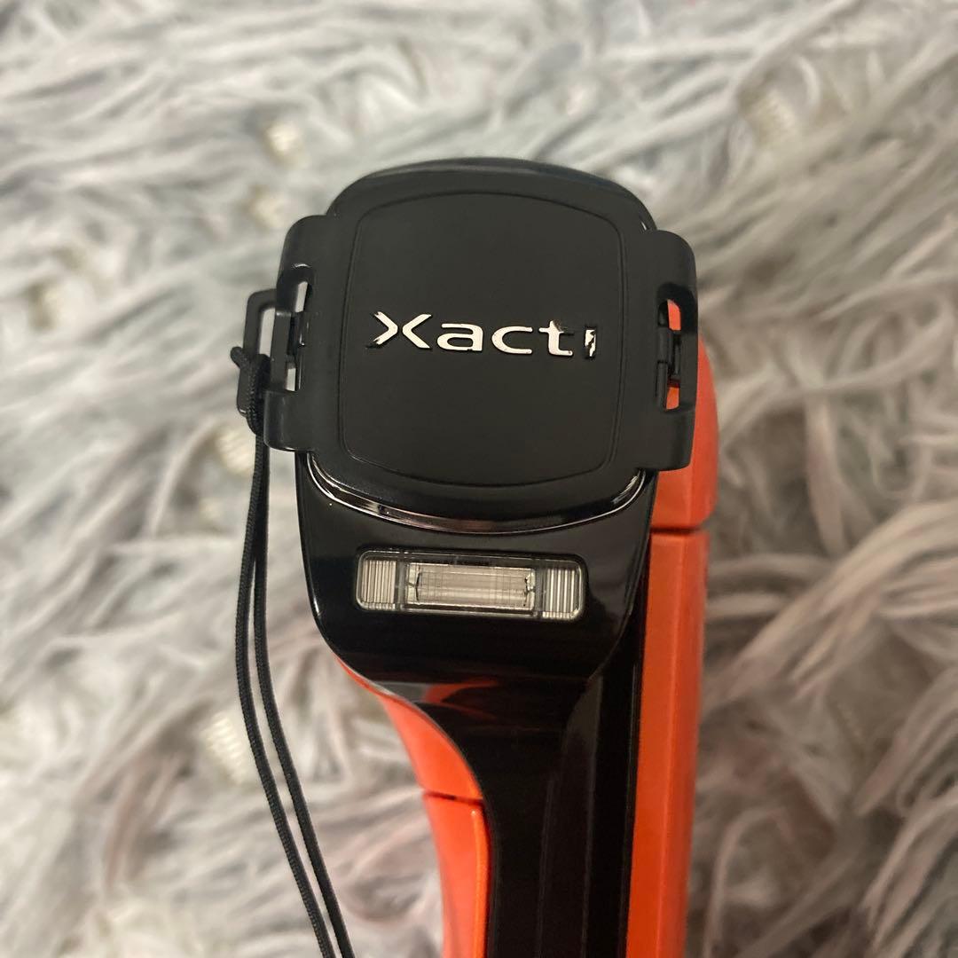 【美品】SANYO Xacti DMX-CG11 ビデオカメラ