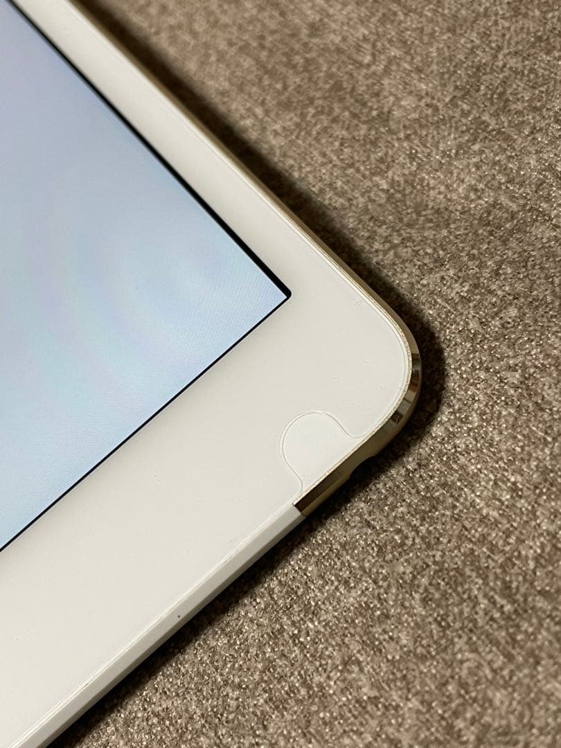 Apple iPad mini4 128GB シルバー　動作完動品　カバー付