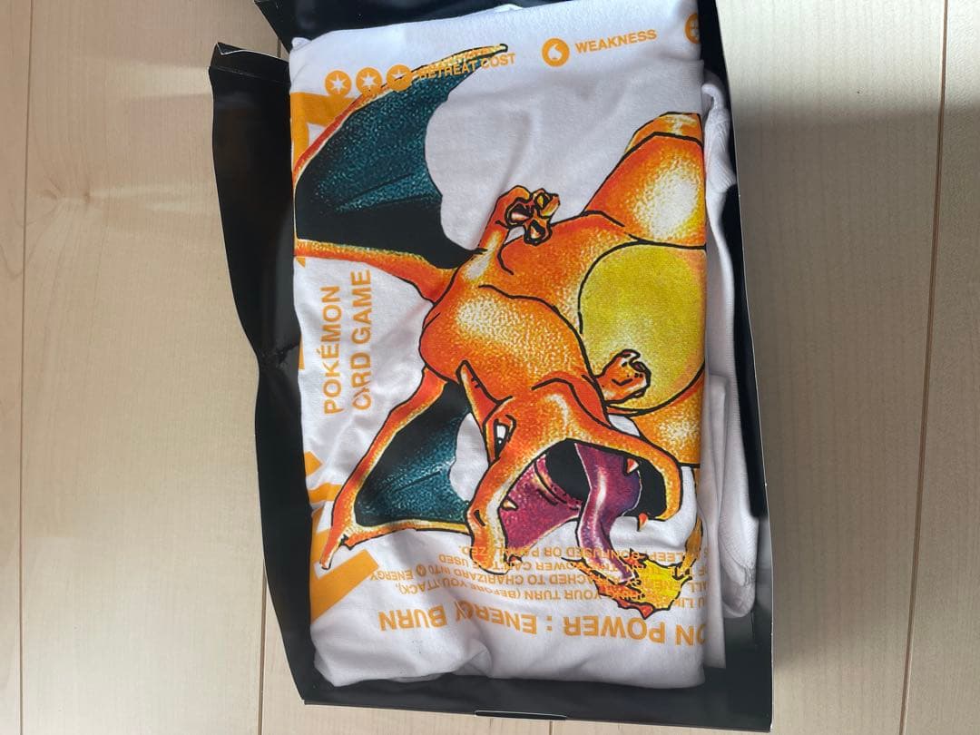【海外限定！】ハイプビースト×ポケモンカード　25周年コラボT XL 未使用