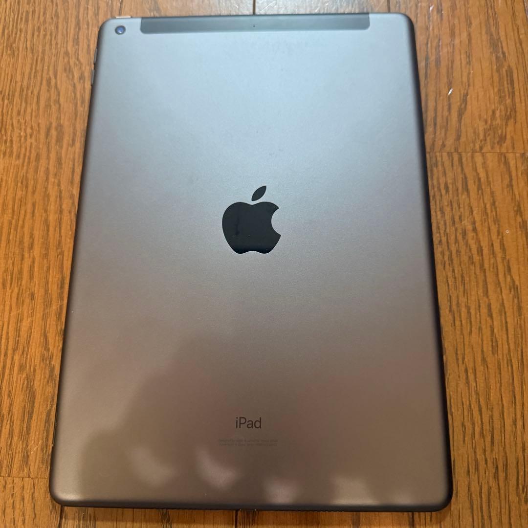 Apple iPad 第7世代セルラーモデル 本体 スペースグレー