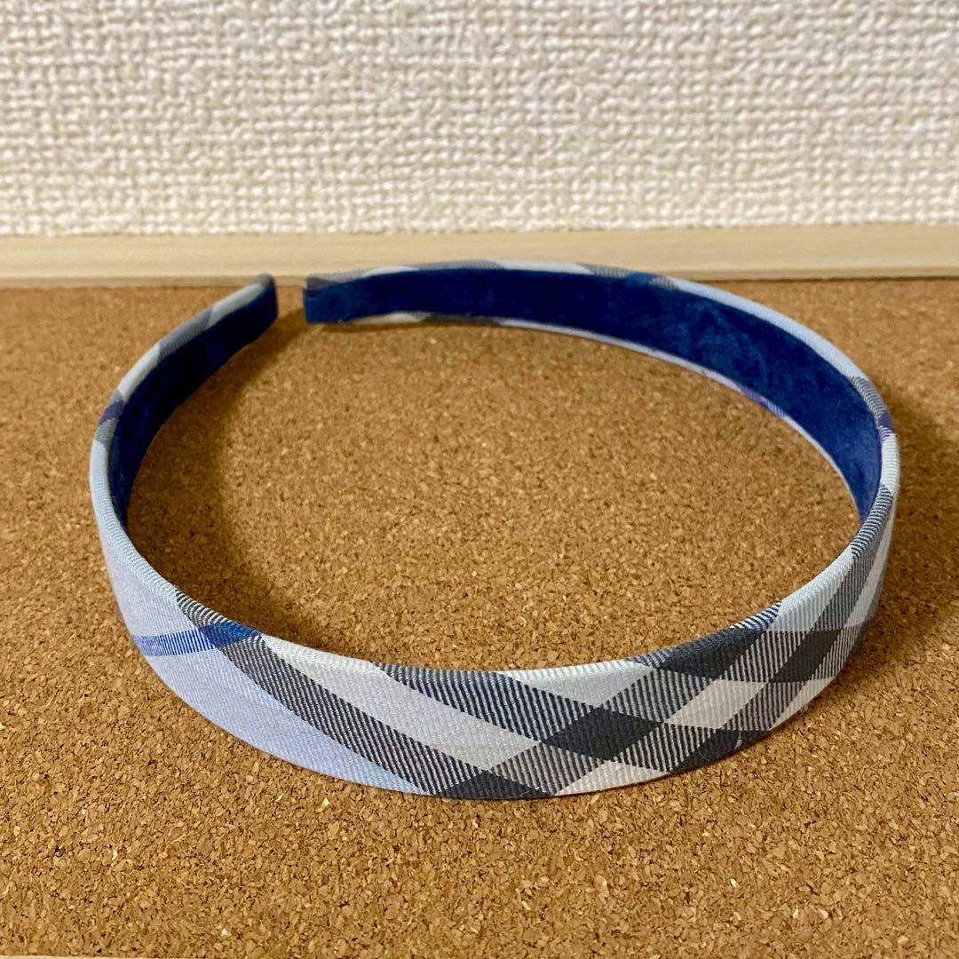 【美品】バーバリー カチューシャ〈BURBERRY〉