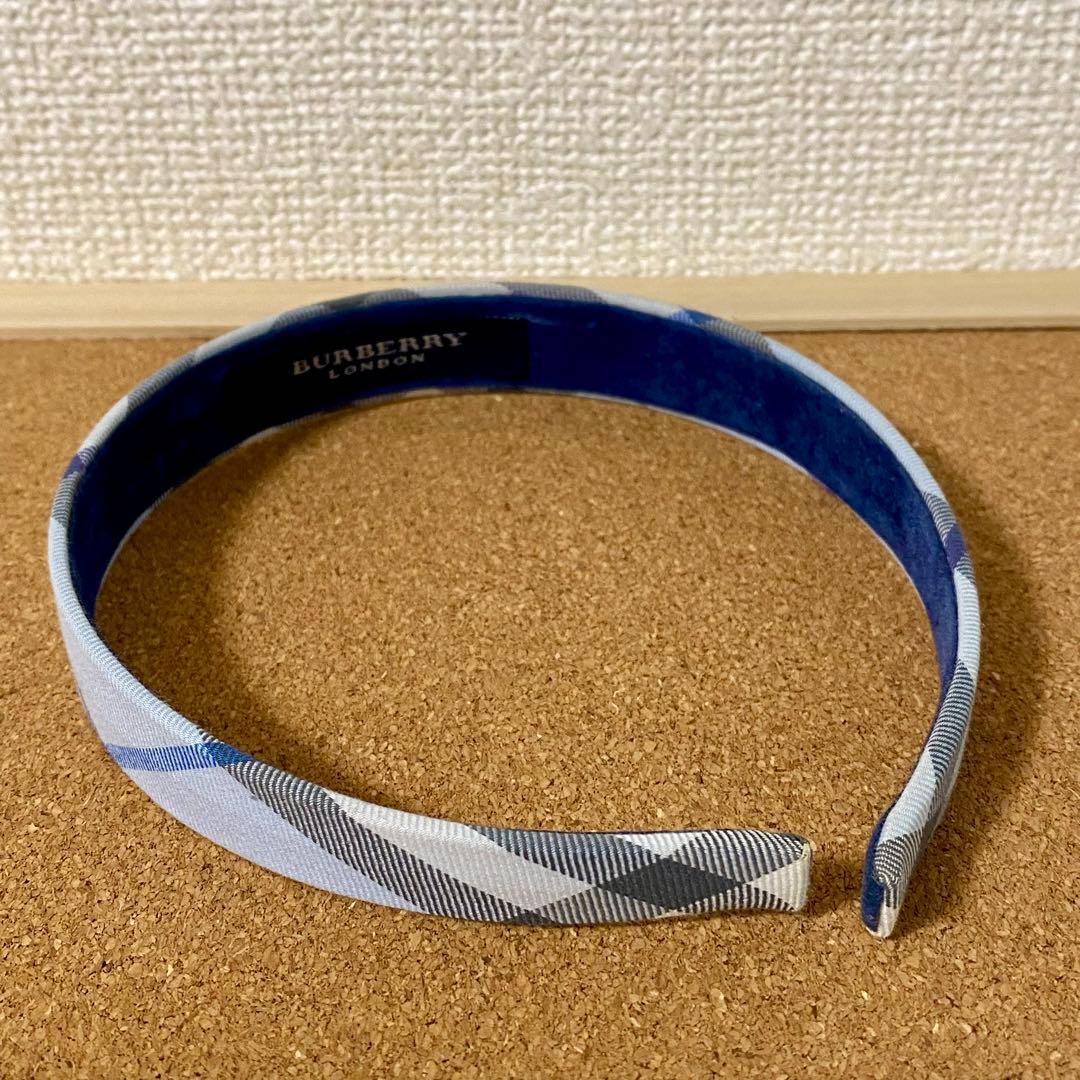 【美品】バーバリー カチューシャ〈BURBERRY〉
