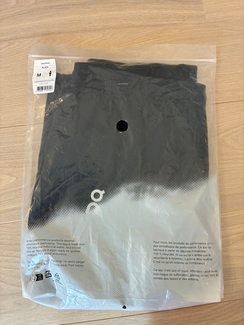 新品未使用 ON Core Pants コアパンツ