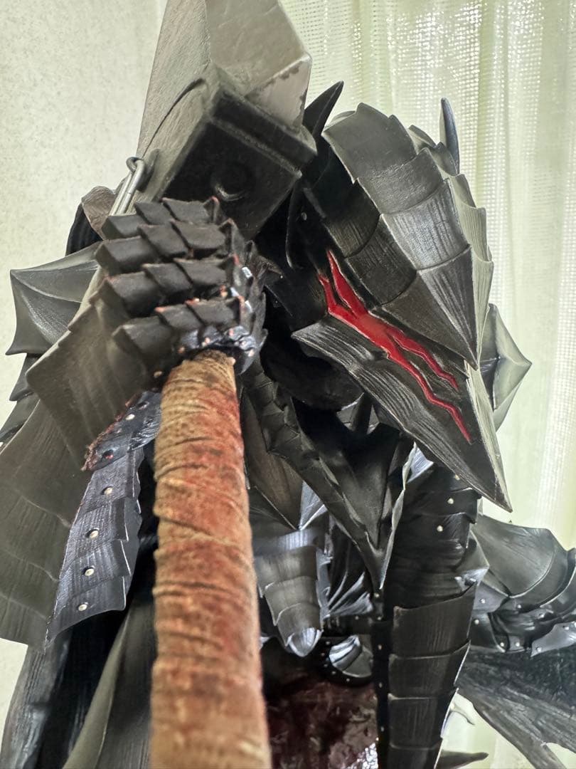 ガッツ(狂戦士の甲冑) スタチュー