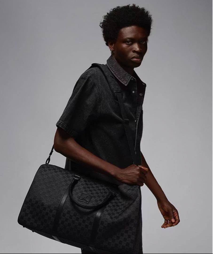【一度のみ使用】JORDAN MONOGRAM DUFFLE BAG