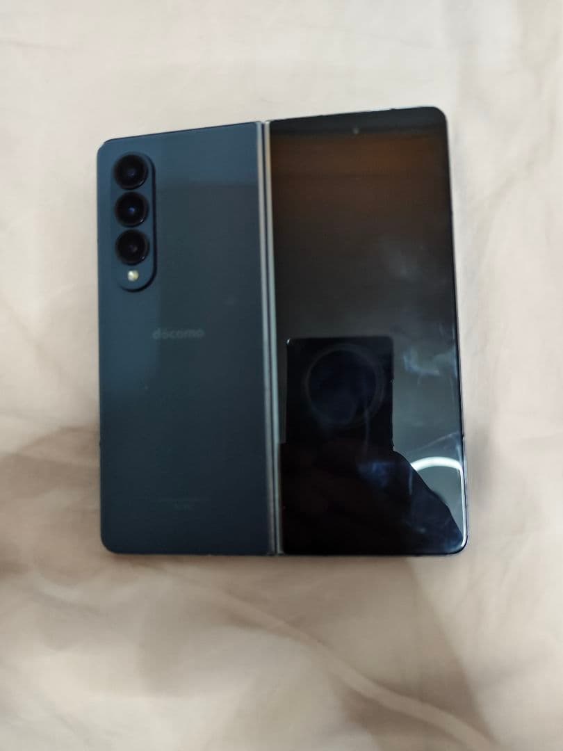 Galaxy Z Fold4 本体 4400mAh 256GB docomo