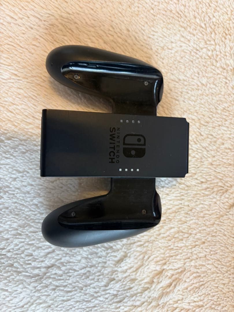 Nintendo Switch 本体 Joy-Con など付属品付き