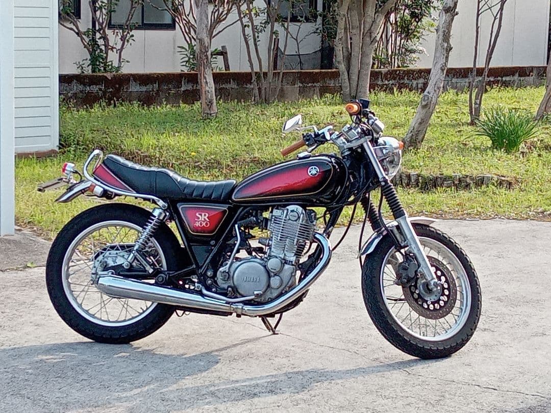 SR400 タックロールシート テールカウル付き