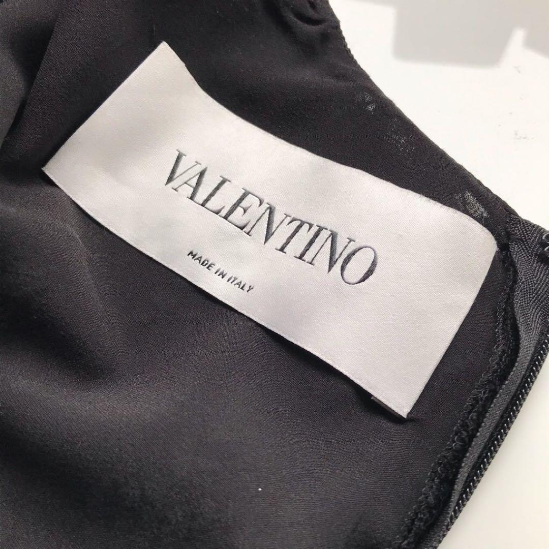 <YUCO>VALENTINO 黒 レース フレア袖 ワンピース