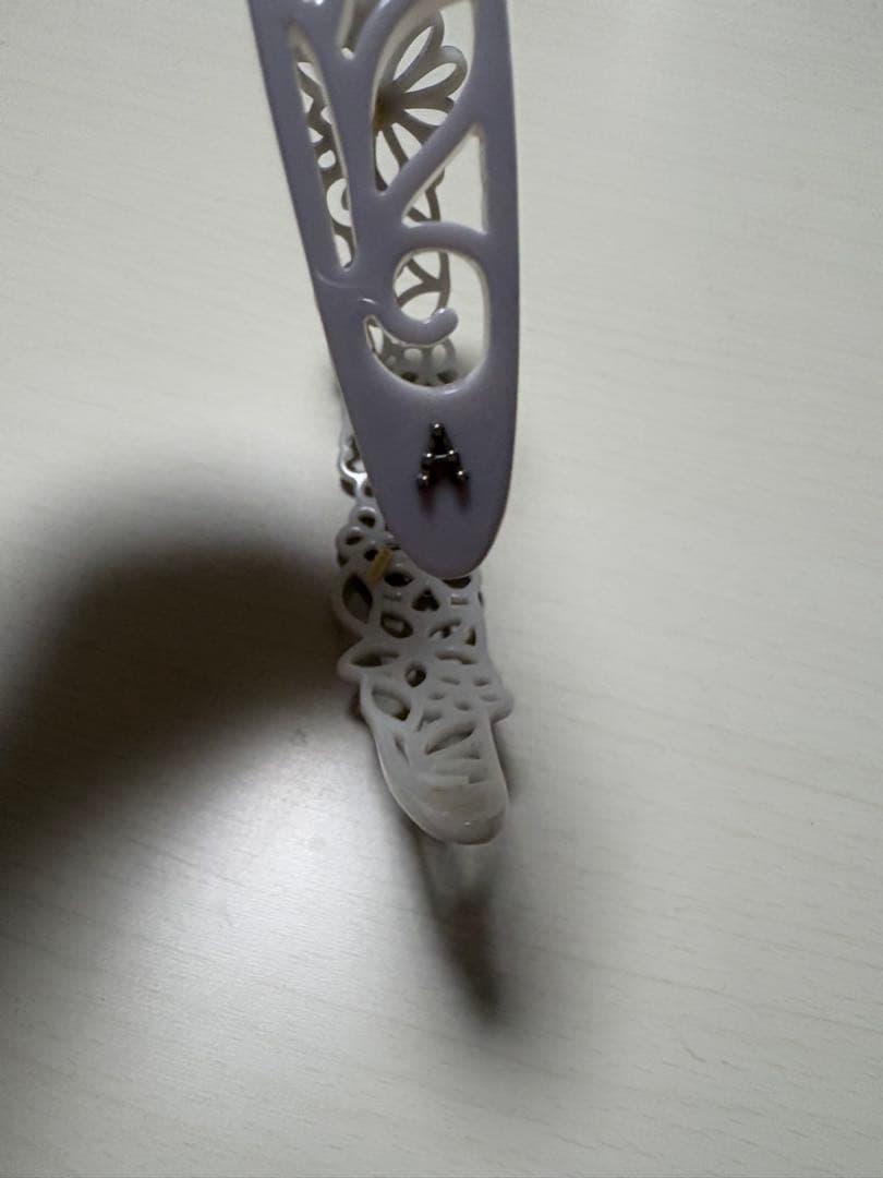 アレクサンドルドゥパリ　花柄カチューシャ