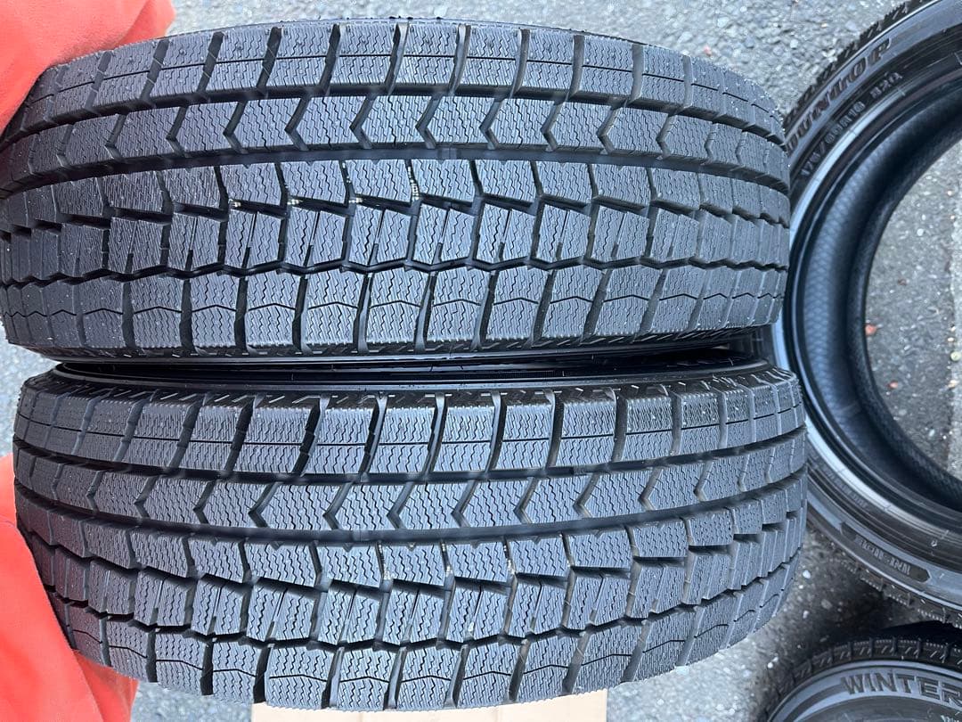 室内保管使用歴少イボ付⭐︎DUNLOP 175/60R16スタッドレス⭐︎中古セット