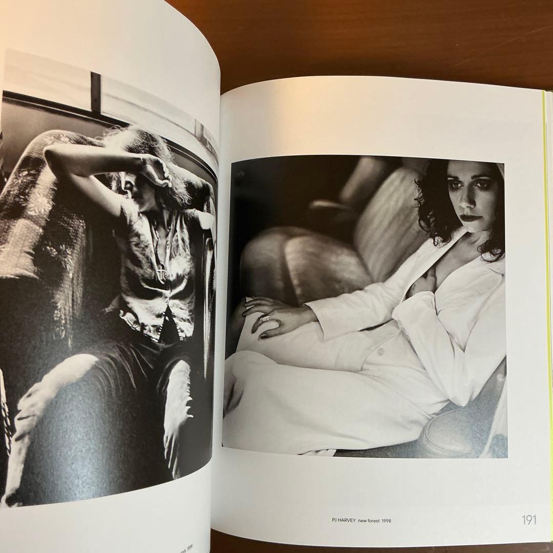 Anton Corbijn Favourite Darknessアントンコービン