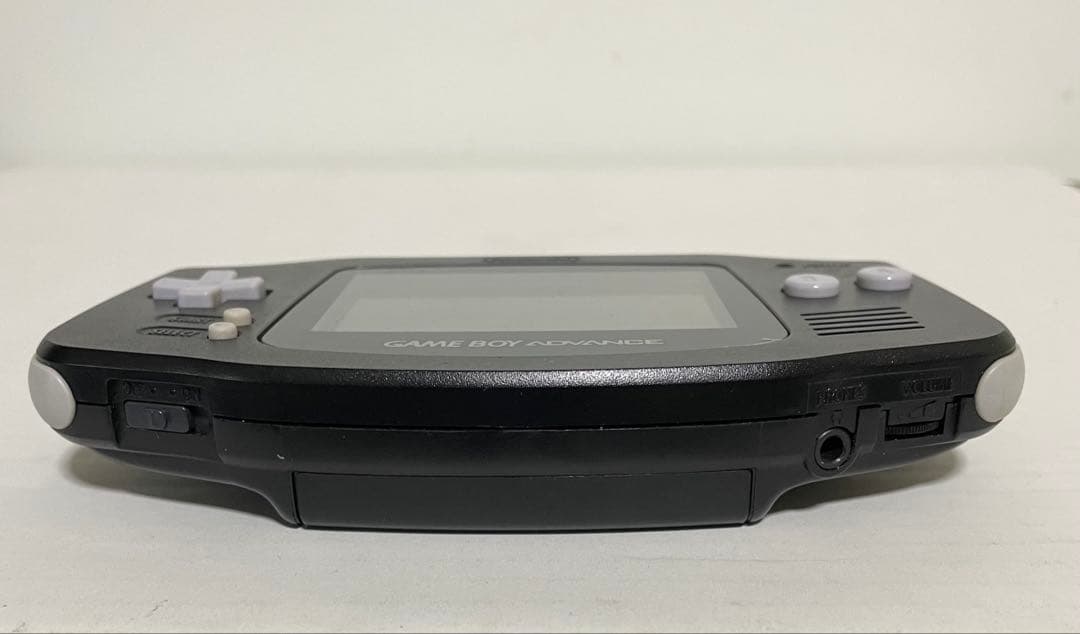 ゲームボーイアドバンス 黒GBA(AGB-01) 本体　箱 ACアダプター付き