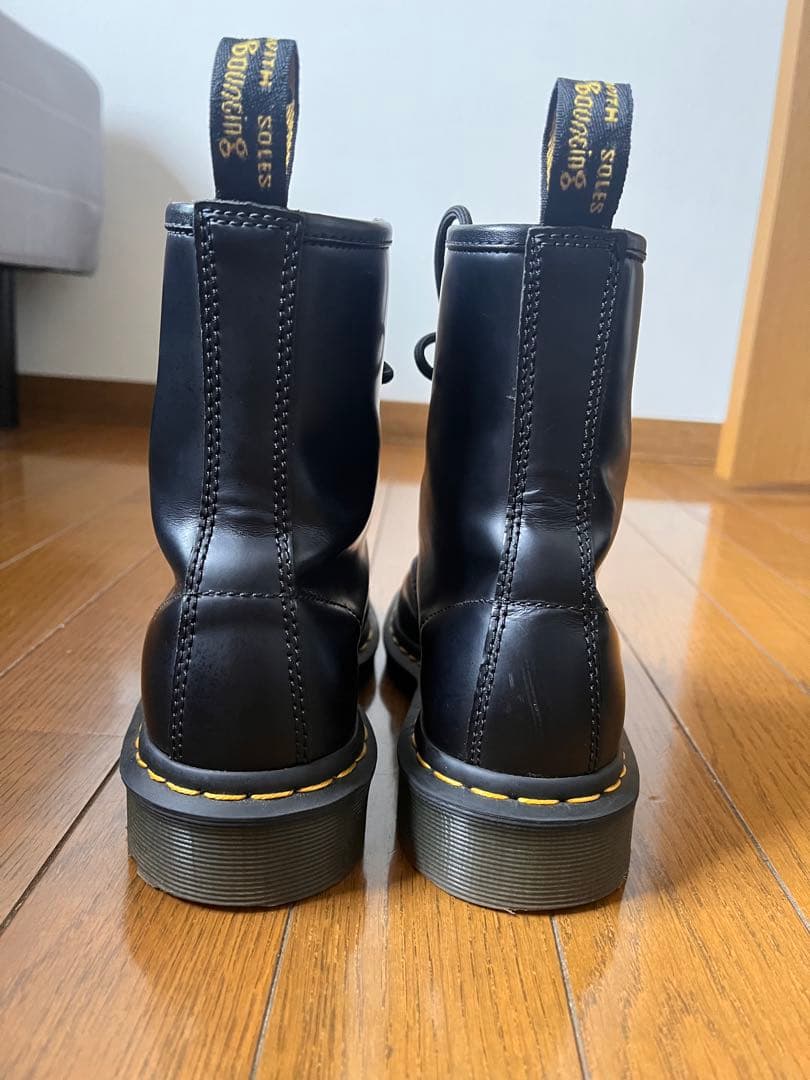 Dr.Martens/8ホール AW006 UK4